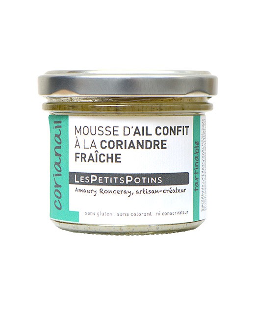 Mousse de ajo confitado con cilantro fresco y pimiento verde - Les Petits Potins