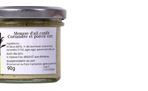 Mousse de ajo confitado con cilantro fresco y pimiento verde - Les Petits Potins